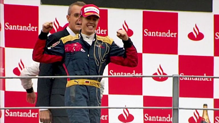 塞巴斯蒂安·维特尔：四届 F1 世界冠军在考虑重返赛道时与梅赛德斯老板托托·沃尔夫“交谈” F1新闻
